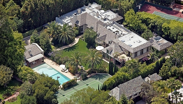 mansion